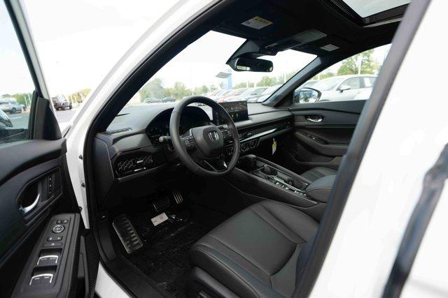 new 2025 Honda Accord Hybrid car, priced at $35,162