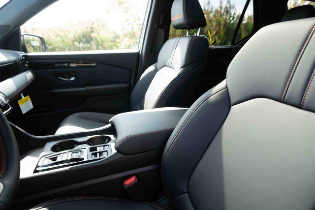 new 2025 Honda Pilot car, priced at $48,193