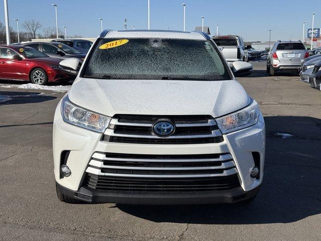 used 2017 Toyota Highlander car, priced at $18,879