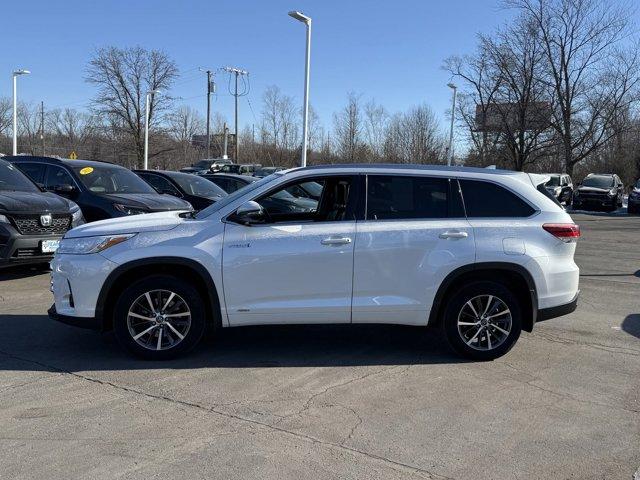 used 2017 Toyota Highlander car, priced at $18,879