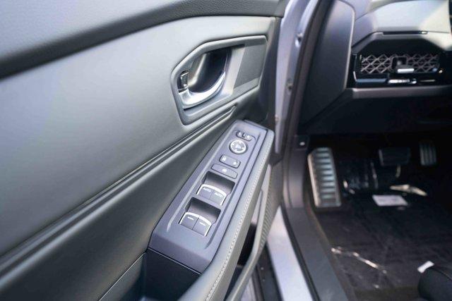 new 2025 Honda Accord Hybrid car, priced at $33,269