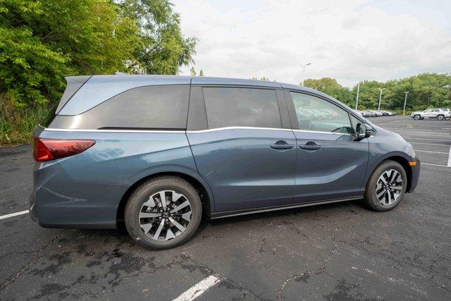 new 2026 Honda Odyssey car, priced at $41,637