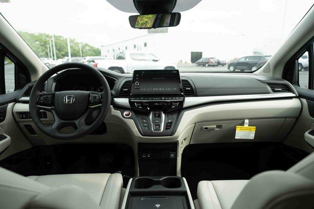new 2026 Honda Odyssey car, priced at $41,637