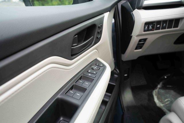 new 2026 Honda Odyssey car, priced at $41,637