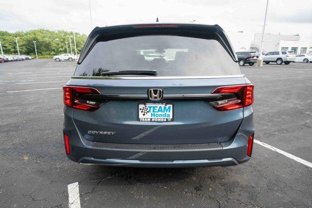 new 2026 Honda Odyssey car, priced at $41,637