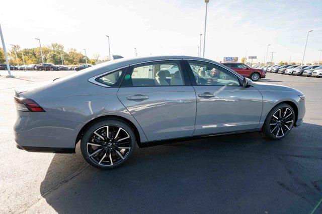 new 2025 Honda Accord Hybrid car, priced at $38,097