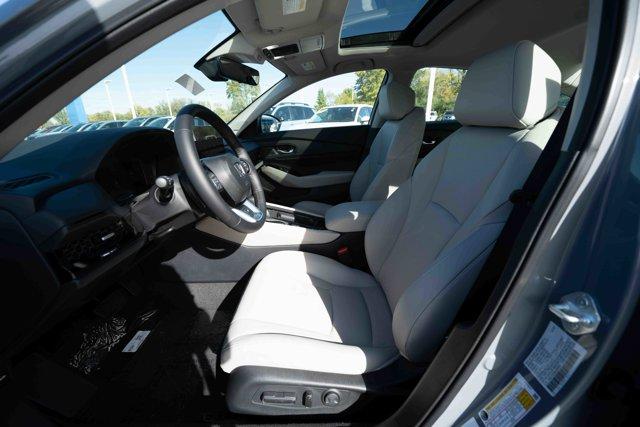 new 2025 Honda Accord Hybrid car, priced at $38,097