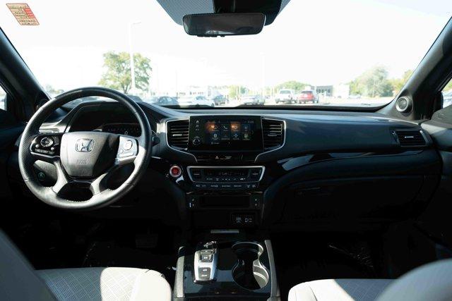 used 2022 Honda Passport car, priced at $31,023