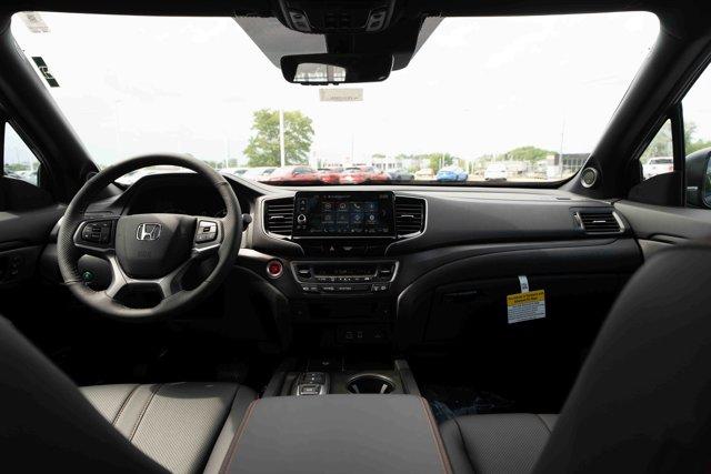new 2025 Honda Ridgeline car, priced at $45,705