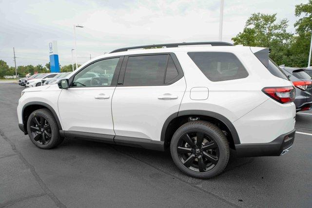 new 2025 Honda Pilot car, priced at $52,027