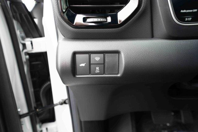 new 2025 Honda Pilot car, priced at $52,027