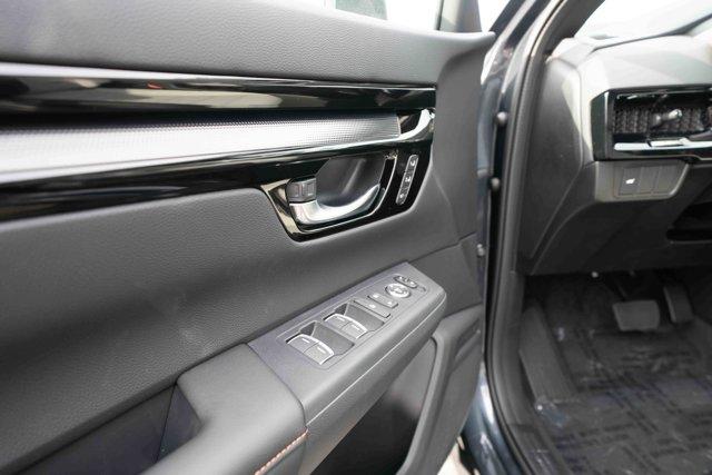 new 2026 Honda CR-V Hybrid car, priced at $40,658