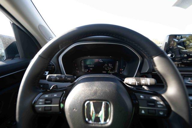 new 2025 Honda Pilot car, priced at $50,770