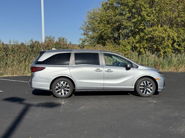 new 2025 Honda Odyssey car, priced at $40,716