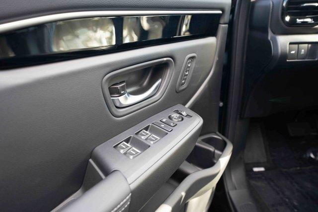 new 2025 Honda Pilot car, priced at $44,268