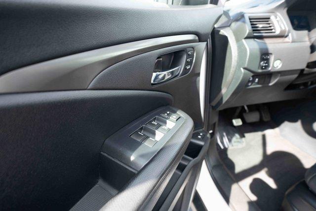 used 2022 Honda Pilot car, priced at $30,394