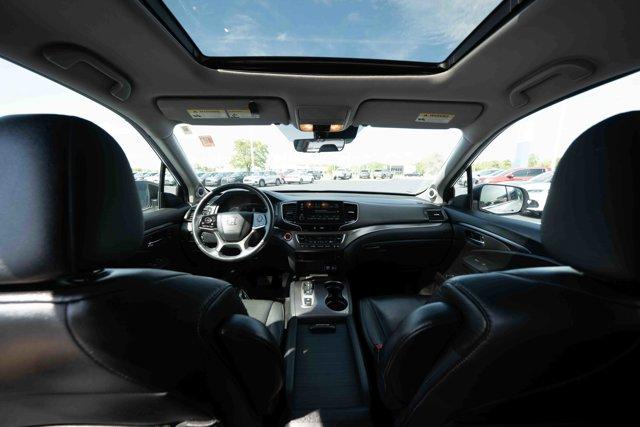 used 2022 Honda Pilot car, priced at $30,394