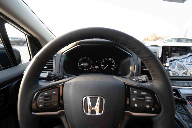 new 2026 Honda Odyssey car, priced at $49,378