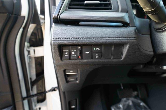 new 2026 Honda Odyssey car, priced at $49,378