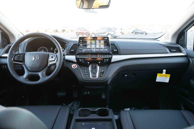 new 2026 Honda Odyssey car, priced at $42,064