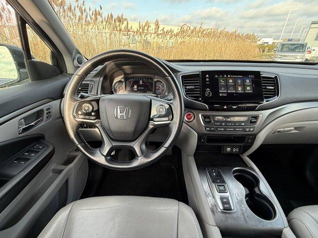 used 2022 Honda Pilot car, priced at $28,699