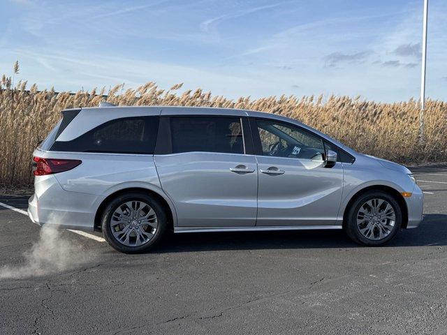 new 2025 Honda Odyssey car, priced at $44,417