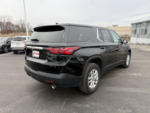 used 2022 Chevrolet Traverse car, priced at $25,881