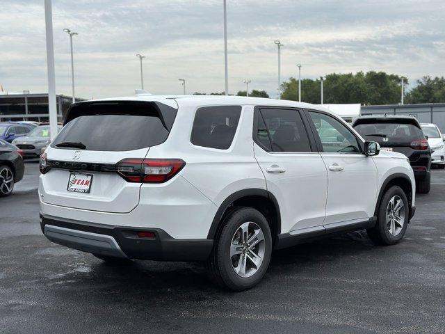 new 2025 Honda Pilot car, priced at $44,985