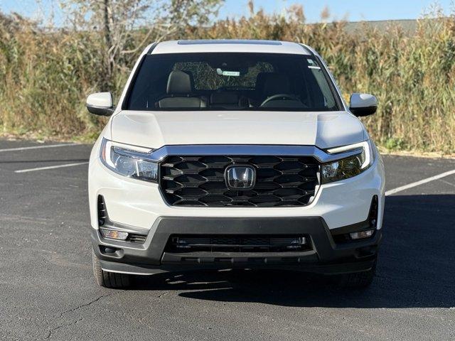 new 2025 Honda Passport car, priced at $41,593