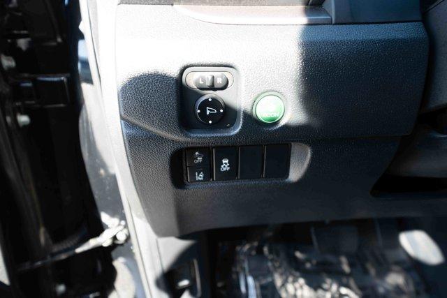 used 2022 Honda Pilot car, priced at $30,019