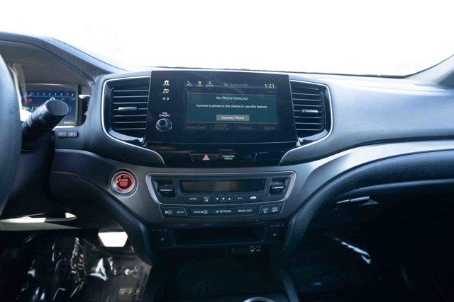 used 2022 Honda Pilot car, priced at $30,019