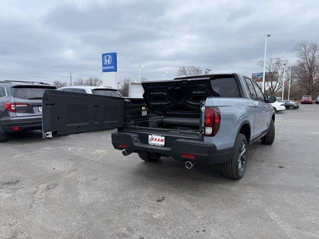 new 2025 Honda Ridgeline car, priced at $40,315