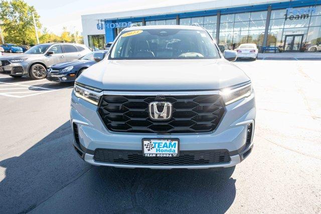 used 2023 Honda Pilot car, priced at $43,712