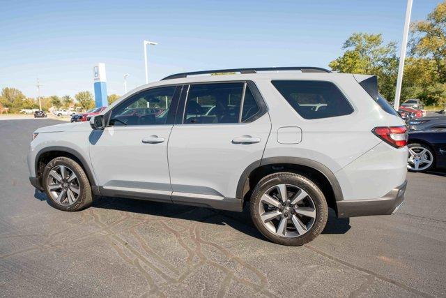 used 2023 Honda Pilot car, priced at $43,712