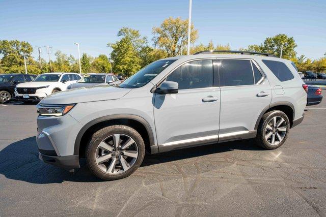 used 2023 Honda Pilot car, priced at $43,712