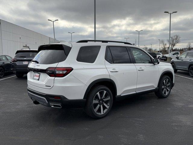 new 2025 Honda Pilot car, priced at $48,514