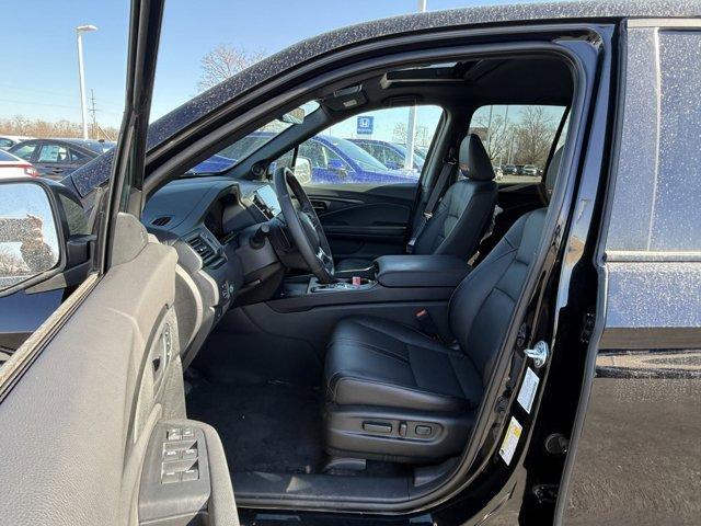 new 2025 Honda Ridgeline car, priced at $43,962