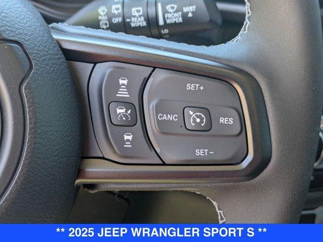 new 2025 Jeep Wrangler car, priced at $45,780