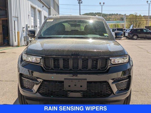 new 2025 Jeep Grand Cherokee car, priced at $48,375