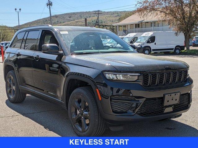 new 2025 Jeep Grand Cherokee car, priced at $48,375