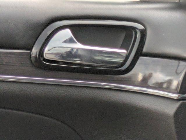 used 2020 Jeep Grand Cherokee car, priced at $24,317