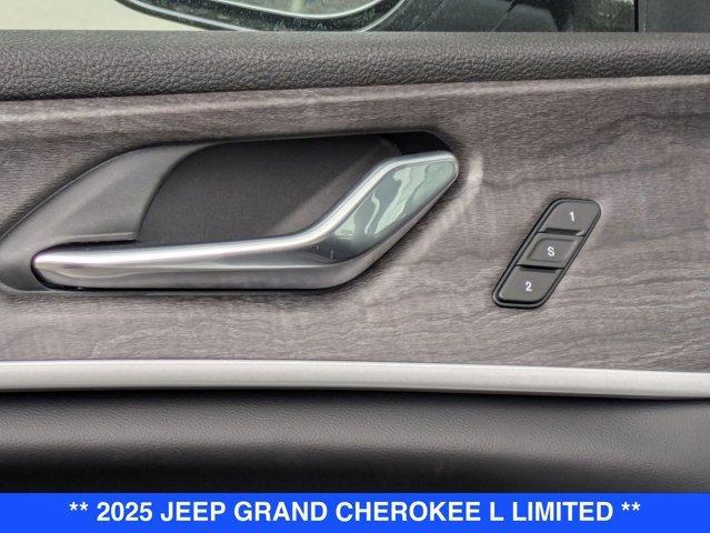 new 2025 Jeep Grand Cherokee L car, priced at $54,140