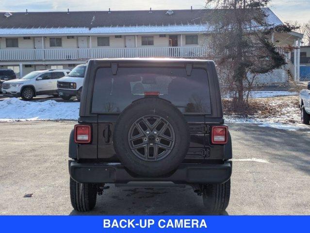new 2025 Jeep Wrangler car, priced at $43,239