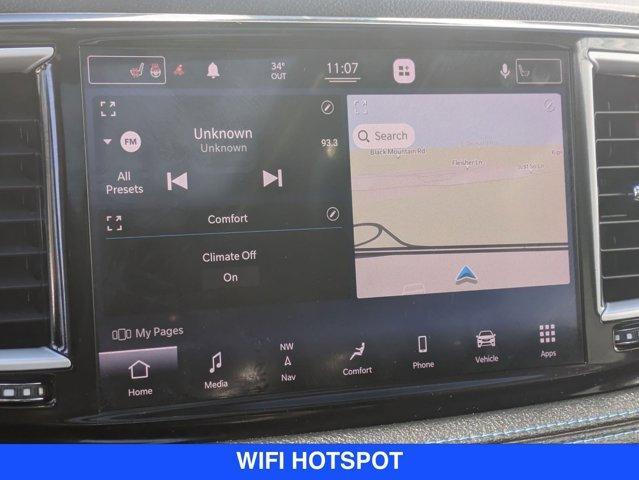 used 2021 Chrysler Pacifica car, priced at $33,317