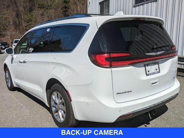 used 2021 Chrysler Pacifica car, priced at $33,317