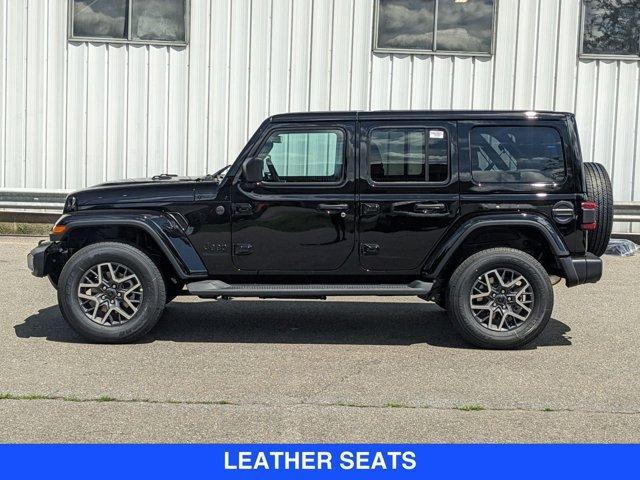 new 2025 Jeep Wrangler car, priced at $51,917