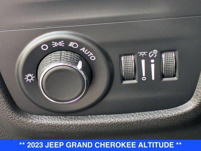 used 2023 Jeep Grand Cherokee car, priced at $33,317