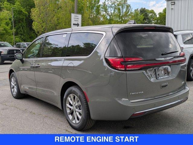 new 2025 Chrysler Pacifica car, priced at $47,935