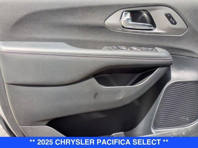 new 2025 Chrysler Pacifica car, priced at $47,935