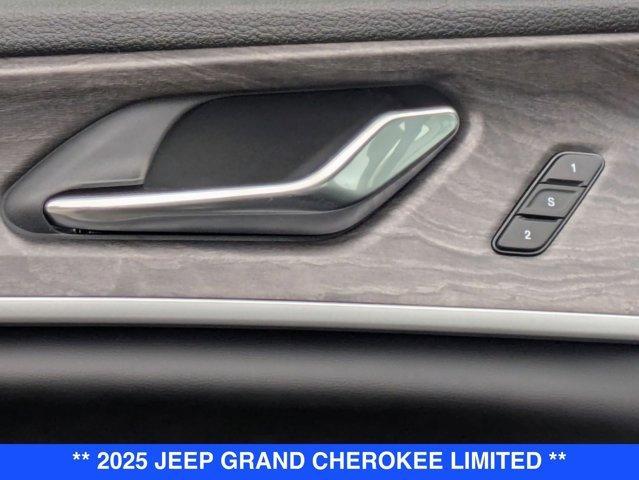 new 2025 Jeep Grand Cherokee car, priced at $52,635